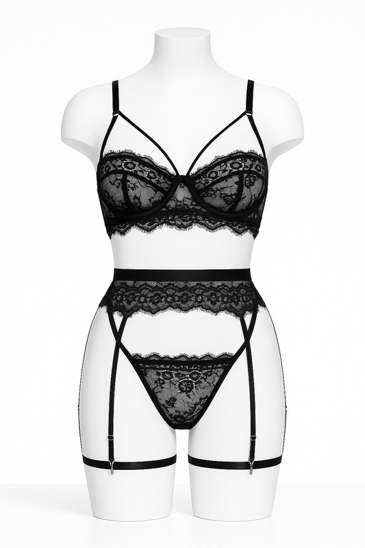Noir Séductrice • 3 Piece Lace Set